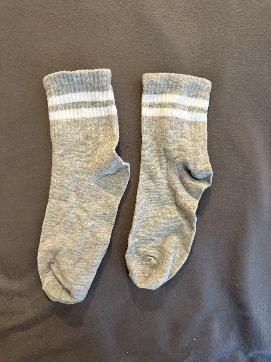 Chaussettes: Socquettes grises 47 – D'occasion à Reconvilier par Bern1353