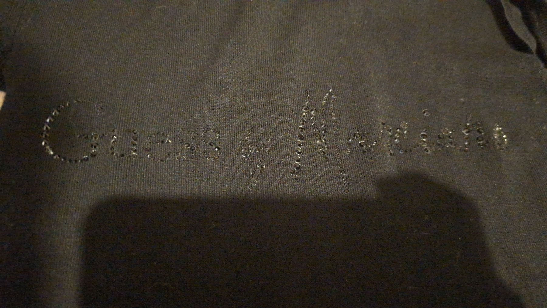 Guess Top: Pull col roulé noir Guess, strass, taille M – Nuovo (secondo la descrizione) da Morens FR venduto da Lolita1802 1