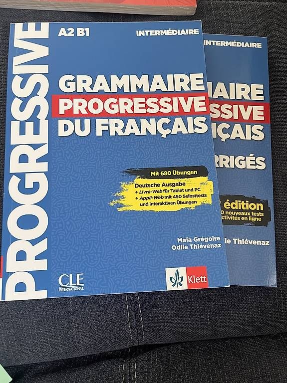 Libri: Grammaire Progressive du Français A2/B1 – Nuovo (secondo la descrizione) da ittigen venduto da elchrugel
