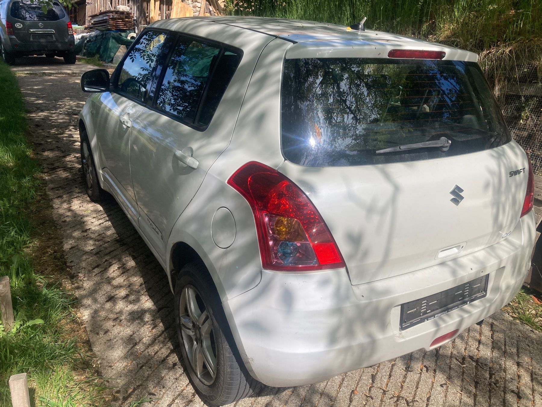 Suzuki Autos: Suzuki Swift 4x4 Pitzbuin – Defekt aus Heimenschwand von Beuggerts 4