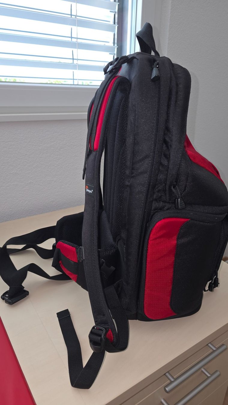 Lowepro Rucksäcke: Lowepro Fastback 350 – Gebraucht aus Wängi von Iripet 2