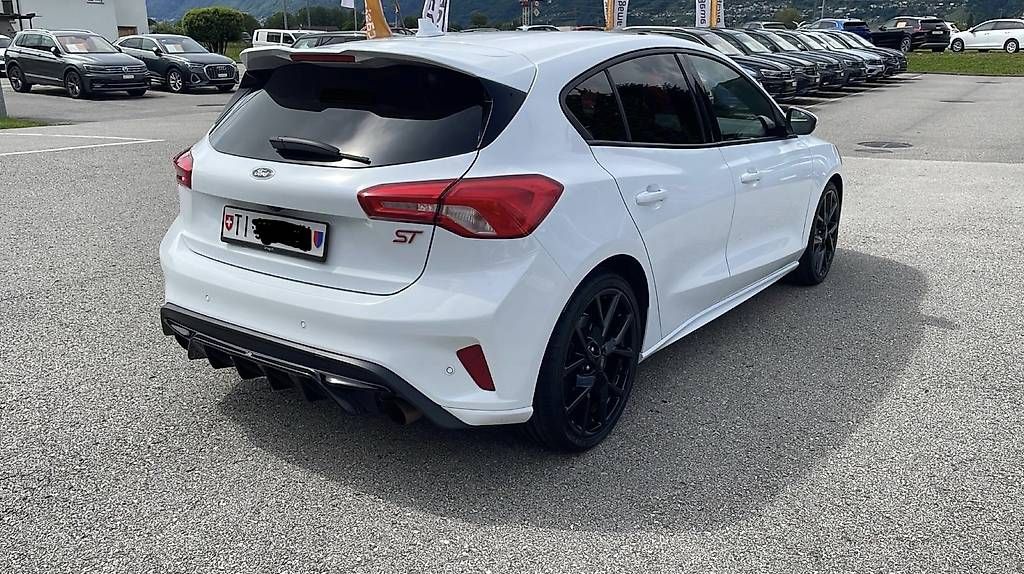 Autos: Ford Focus ST 2.3 EcoBoost Manuale – Gebraucht aus Losone von dec_bh55 1