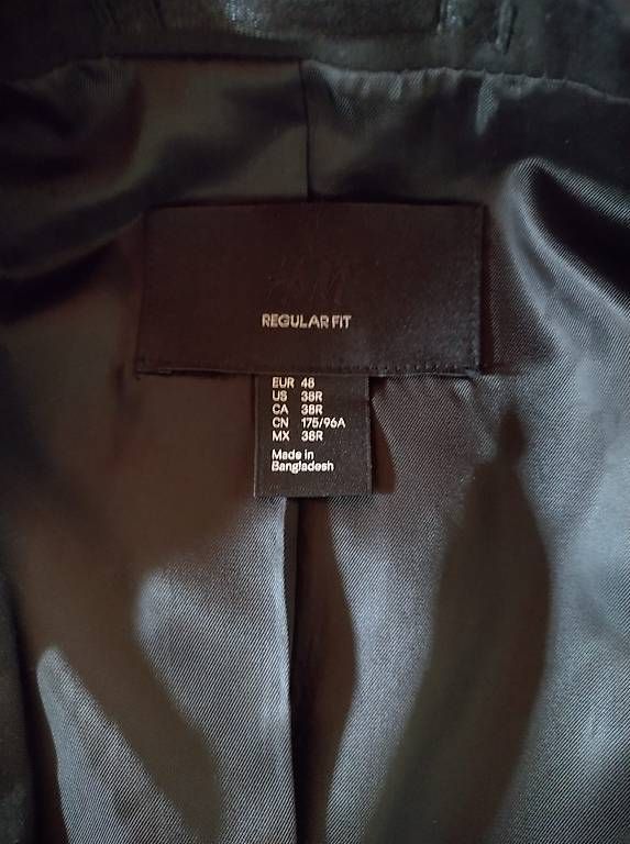 H&M Jacken: Schwarzer eleganter Herrenblazer, Grösse 48 – Neu (gemäss Beschreibung) aus Buochs von and_25zf 2