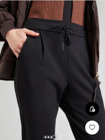 Vero Moda Hose Tapered Gr. M/30 schwarz