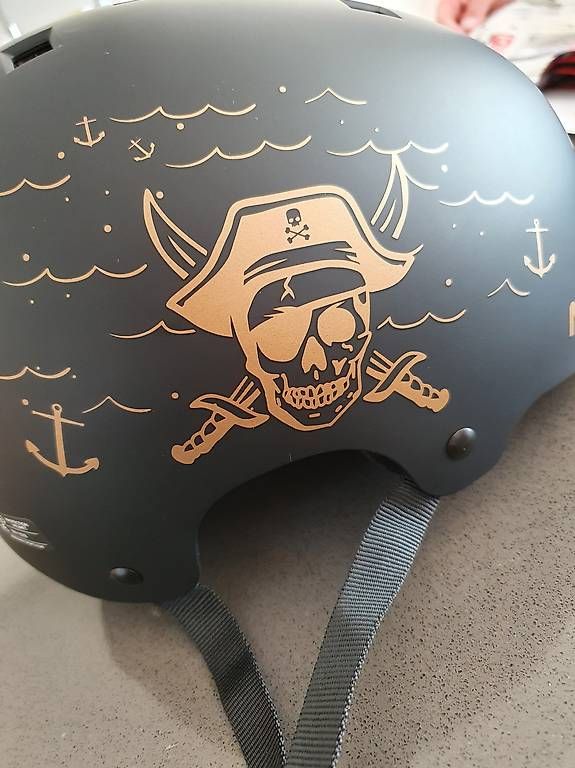 Casques: casco skateboard/monopattino NKX – D'occasion à Taverne par jaeggiar 2