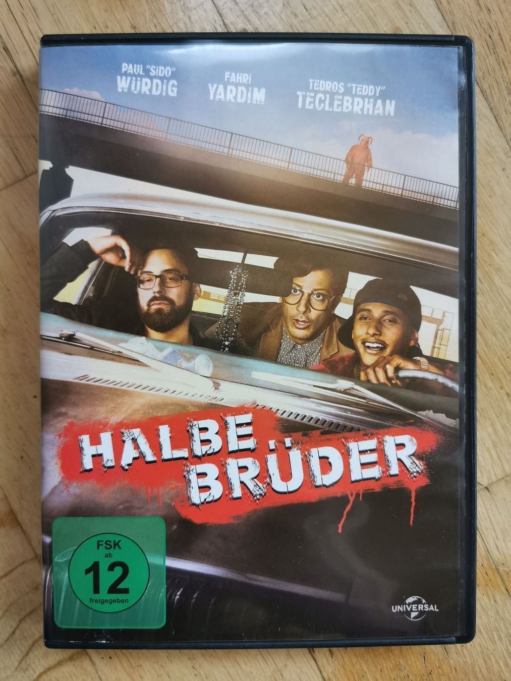 Tutti i DVDs: Halbe Brüder – Usato da St. Gallen venduto da elk2020