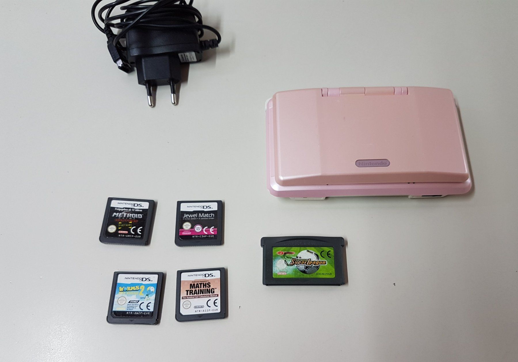 Nintendo Console: 😎 DS Konsole mit Spiele – Usato da Schüpfheim venduto da Games_Spielkonsolen 1
