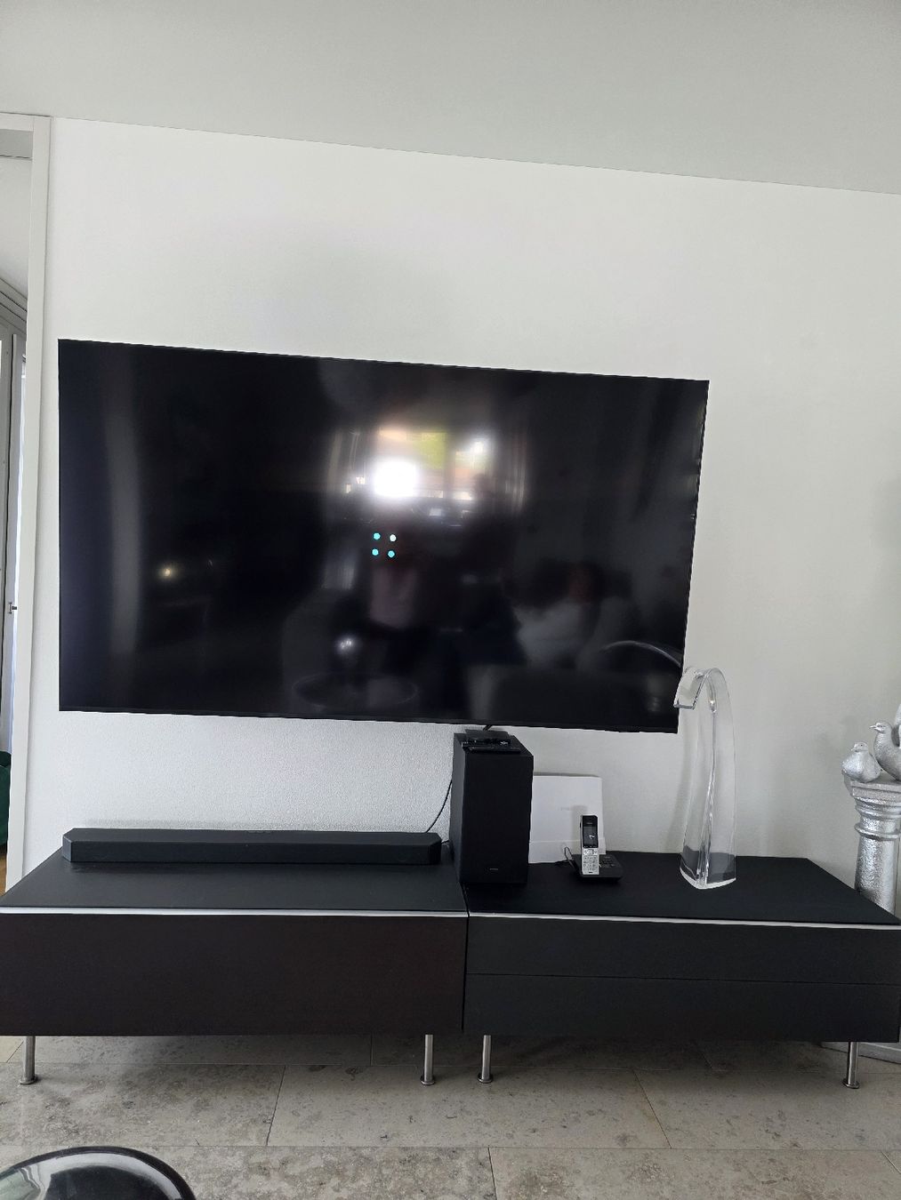 Spectral Mobili TV: Spectral Tv Möbel/Sideboard, schwarz-braun – Usato da Sursee venduto da michaelkelly