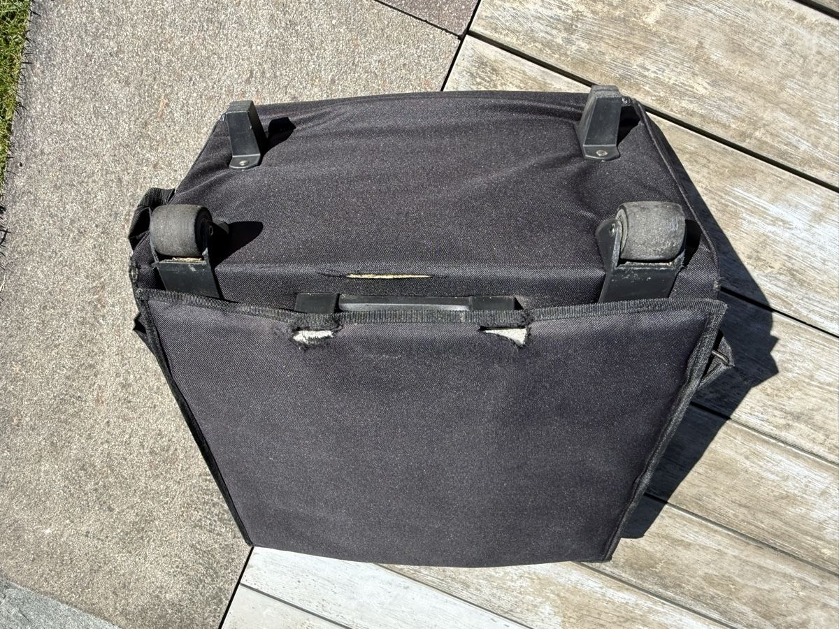 Valigie: Akkordeonkoffer/-rucksack – Usato da Zumikon venduto da Gerumjo 7