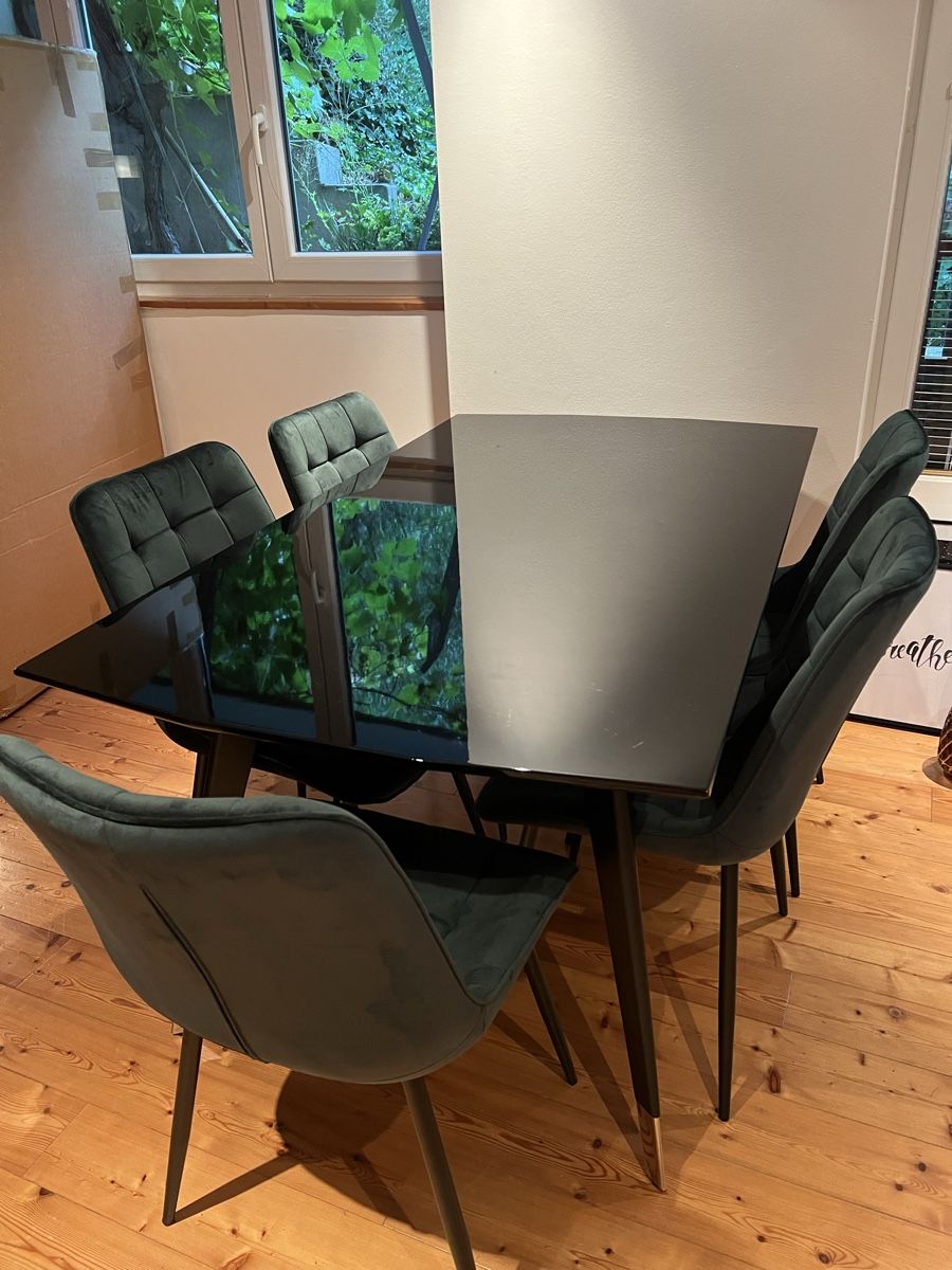 Beliani Tavoli: Esstisch 160x90cm  – Nuovo (secondo la descrizione) da Zürich venduto da lar_dzt7