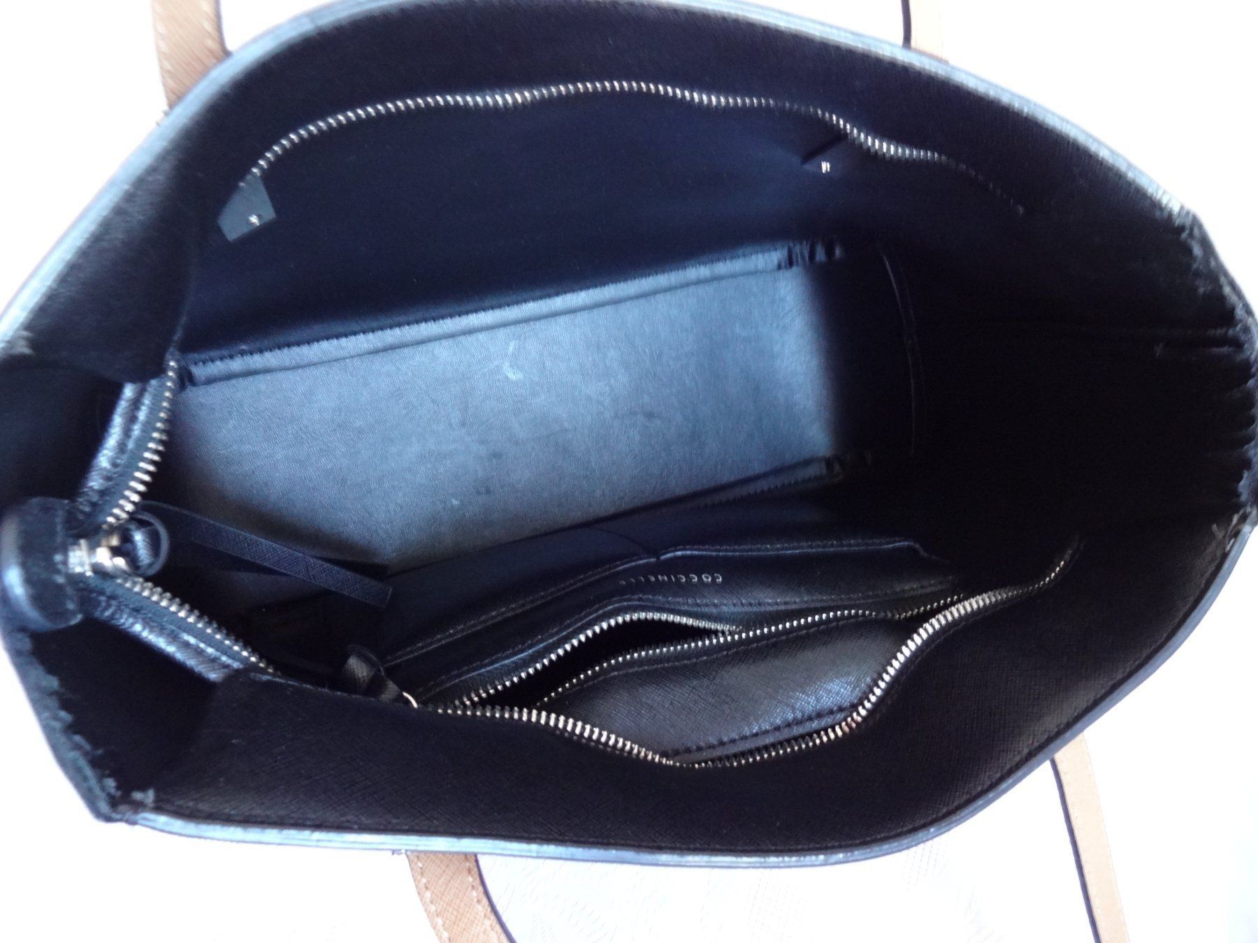 Coccinelle Taschen für Damen: *** COCCINELLE *** Tasche – Gebraucht aus Frauenfeld von rey06 6