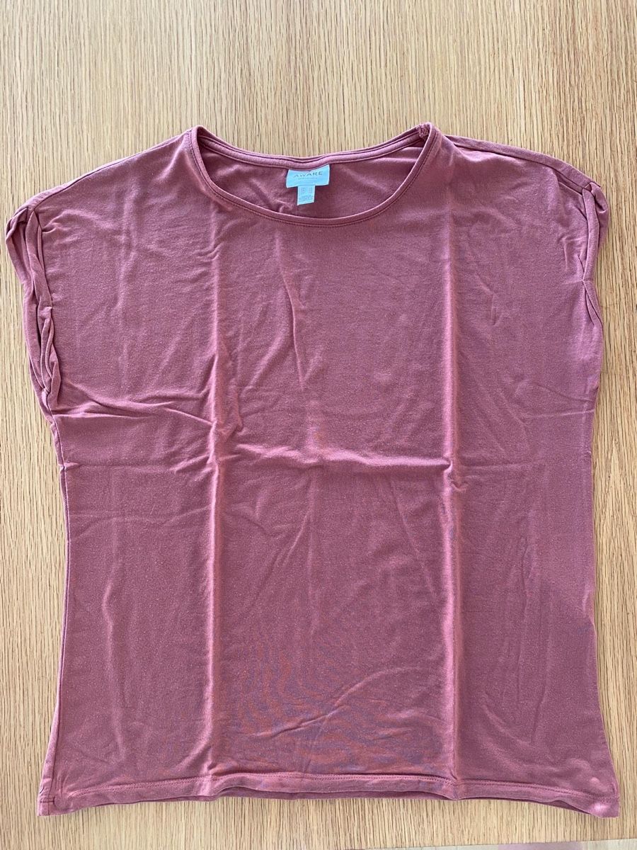 Vero Moda T-shirt: AWARE Shirts Vero Moda M 4x – Usato da Fehraltorf venduto da Ilgmeischter 4