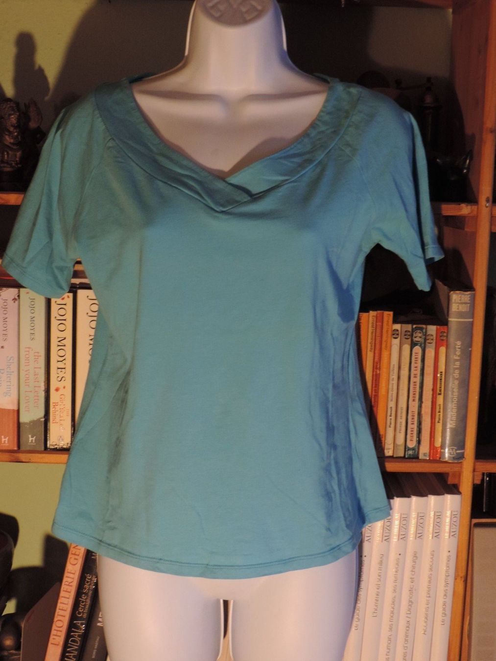 T-shirt: t-shirt bleu turquoise – Usato da Genève venduto da Axelle333 3