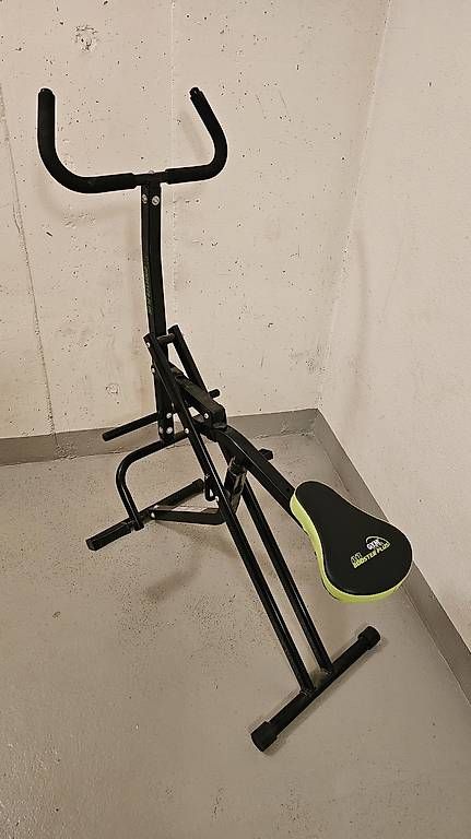 Hometrainer: Fitnessgerät – Usato da Eschlikon TG venduto da JMDRP 1