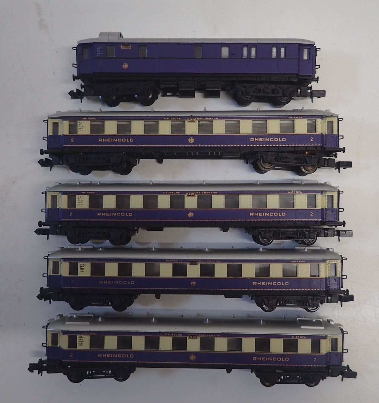 Arnold Modellini di ferrovie: Arnold N - Rheingold DRG-Zugpackung 5-teilig – Usato da Lausanne venduto da Biquette6