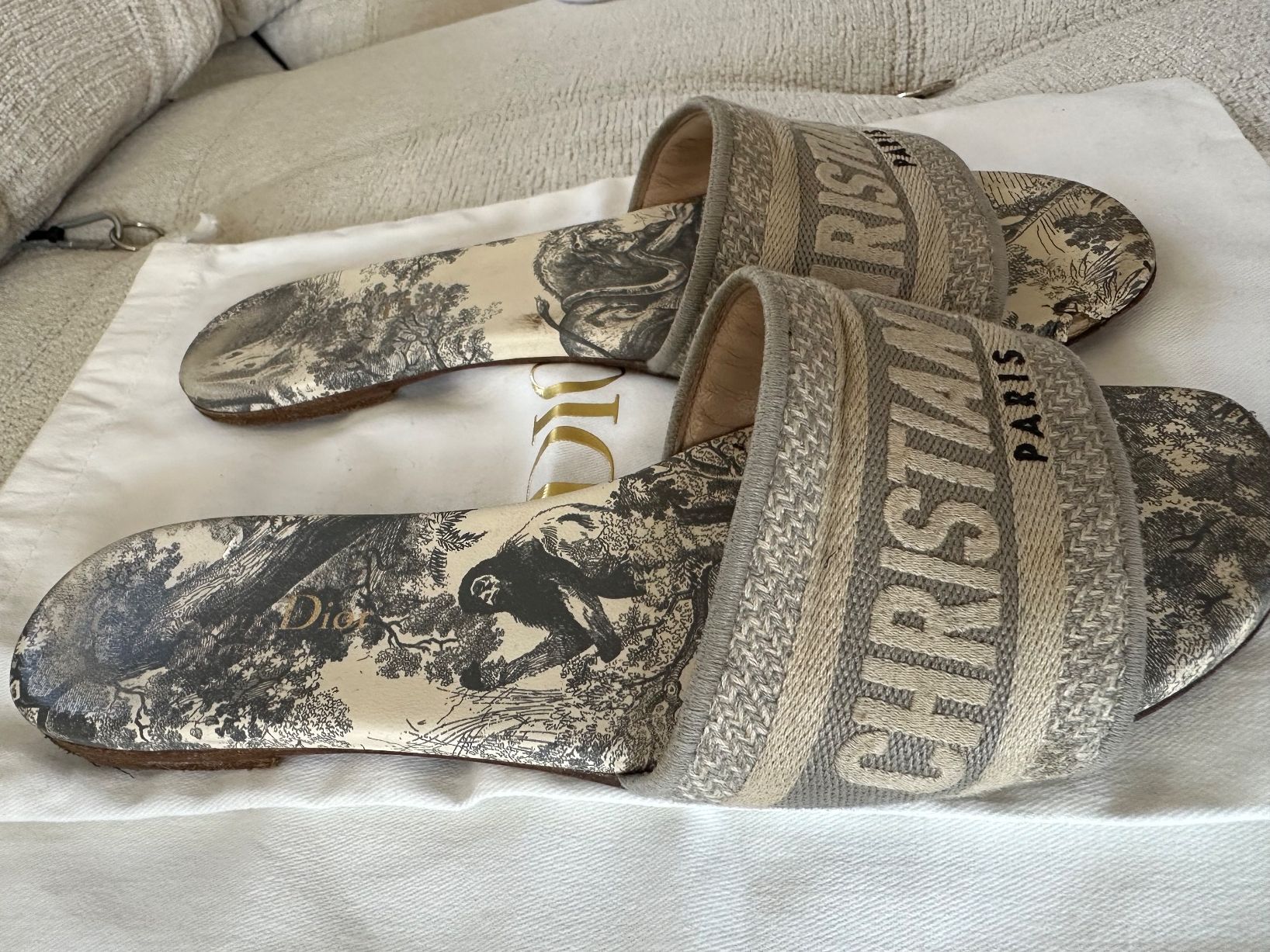 Dior Scarpe da donna: Slippers | Dior – Usato da Horgen venduto da naomijlo 4