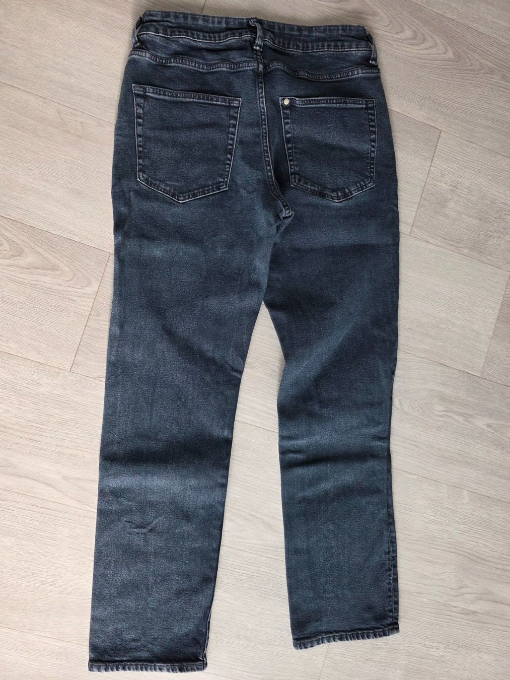 H&M Hosen: Jeans H&M Straight Regular Fit  30/32 – Gebraucht aus Langnau am Albis von kktdora 2