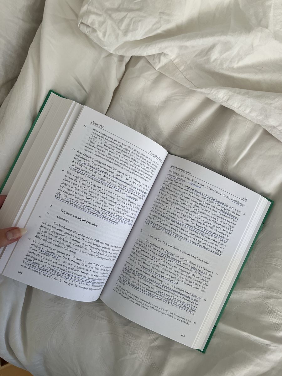 Bücher: Grundrechte – Gebraucht aus Zürich von hannah.liaaa 2