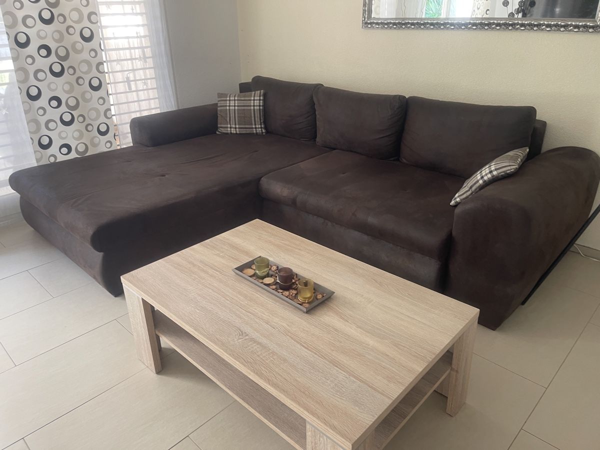 Conforama Sofas: Ecksofa braun Microfaser – Gebraucht aus Gossau ZH von Smarea