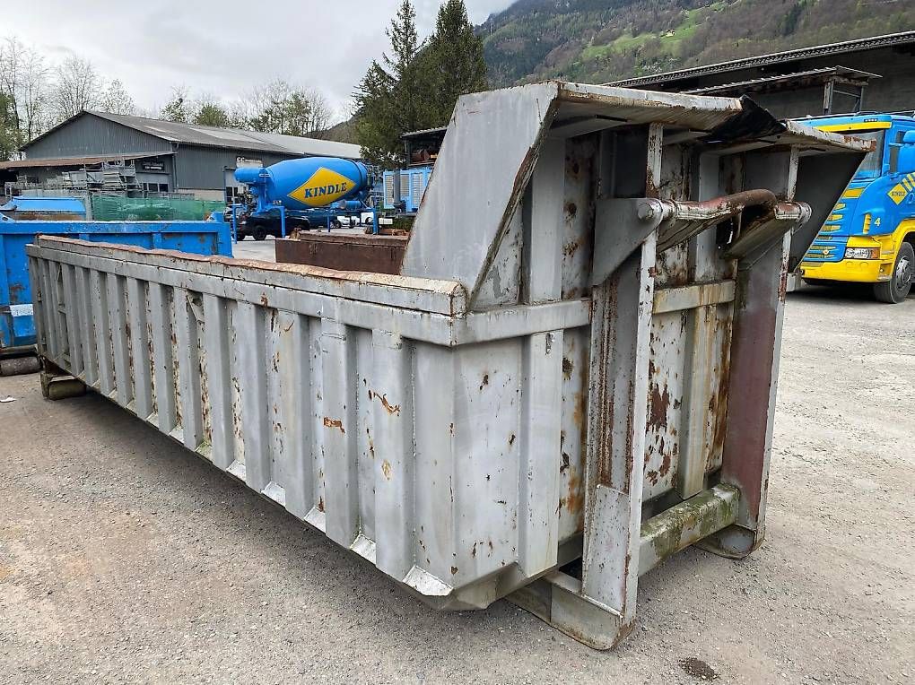 Contenitori edile: Abrollmulde Hakengerät, Stahl – Usato da Triesen venduto da besobeach5362 1