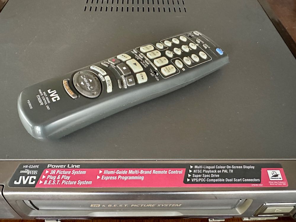 Videorecorder VHS JVC HR-J446MS magnétoscope | Acheter sur