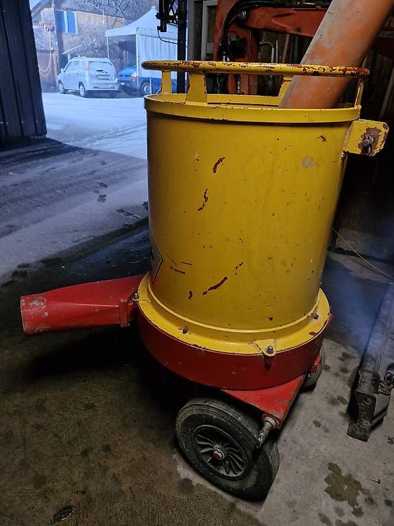 Häcksler: Strohhäcksler, Stromühle – Gebraucht aus Hergiswil LU von 88winu 1