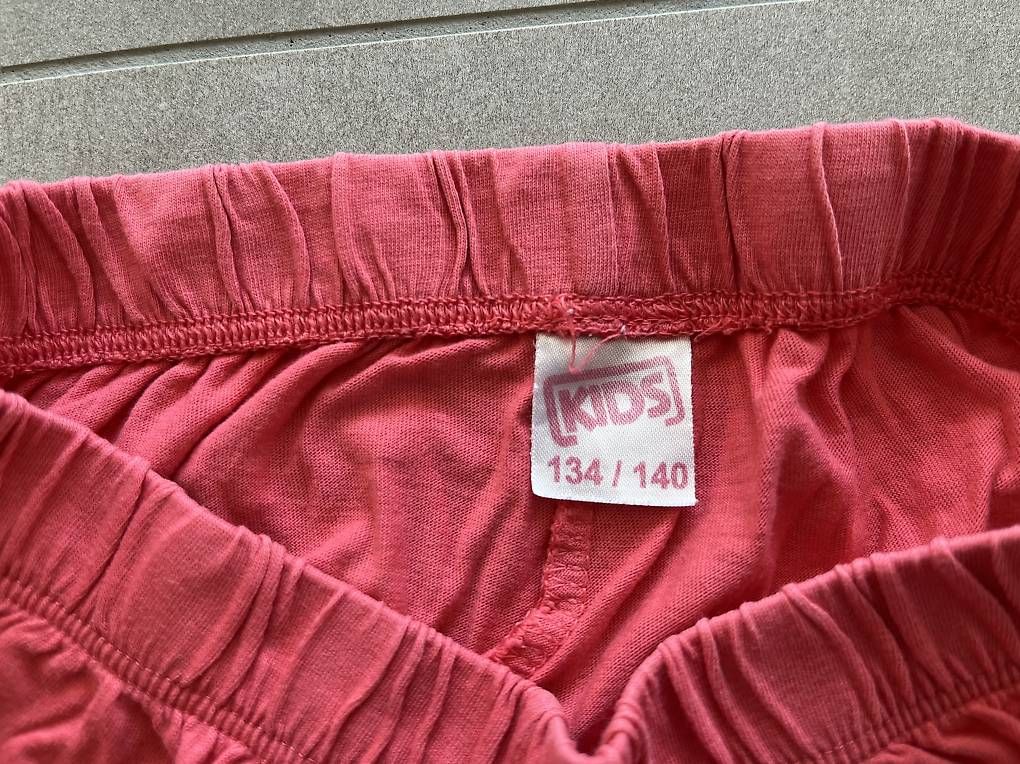 Hosen: Kurze Hose 134/140 – Gebraucht aus Luzern von La_Favorita 1