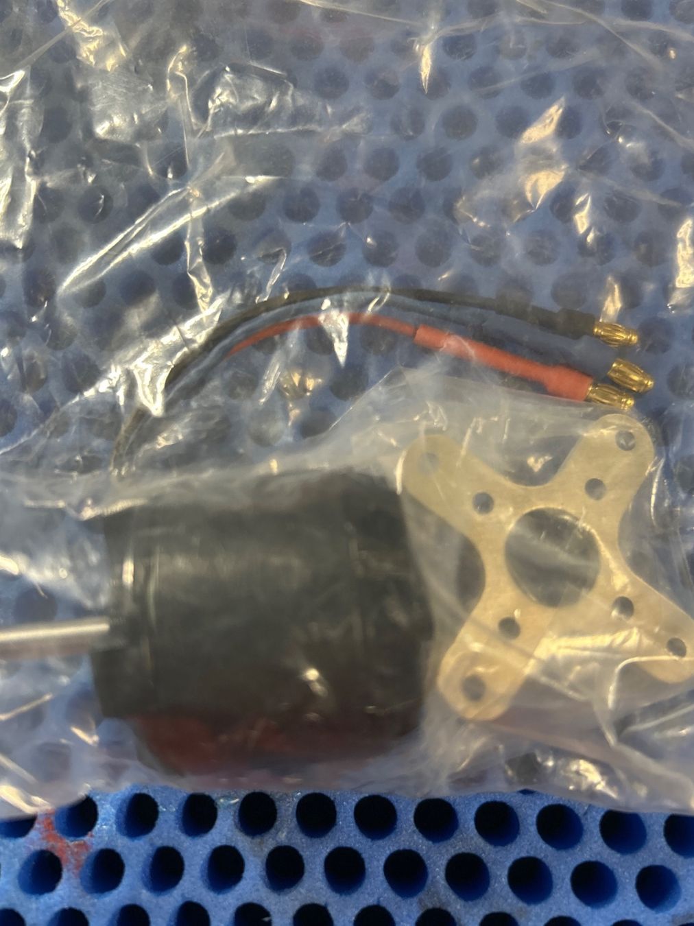 Motori: Dynam BM3720A KV600 Brushless Motor – Nuovo e nell'imballaggio originale da Torricella venduto da SwissTCGCard 1