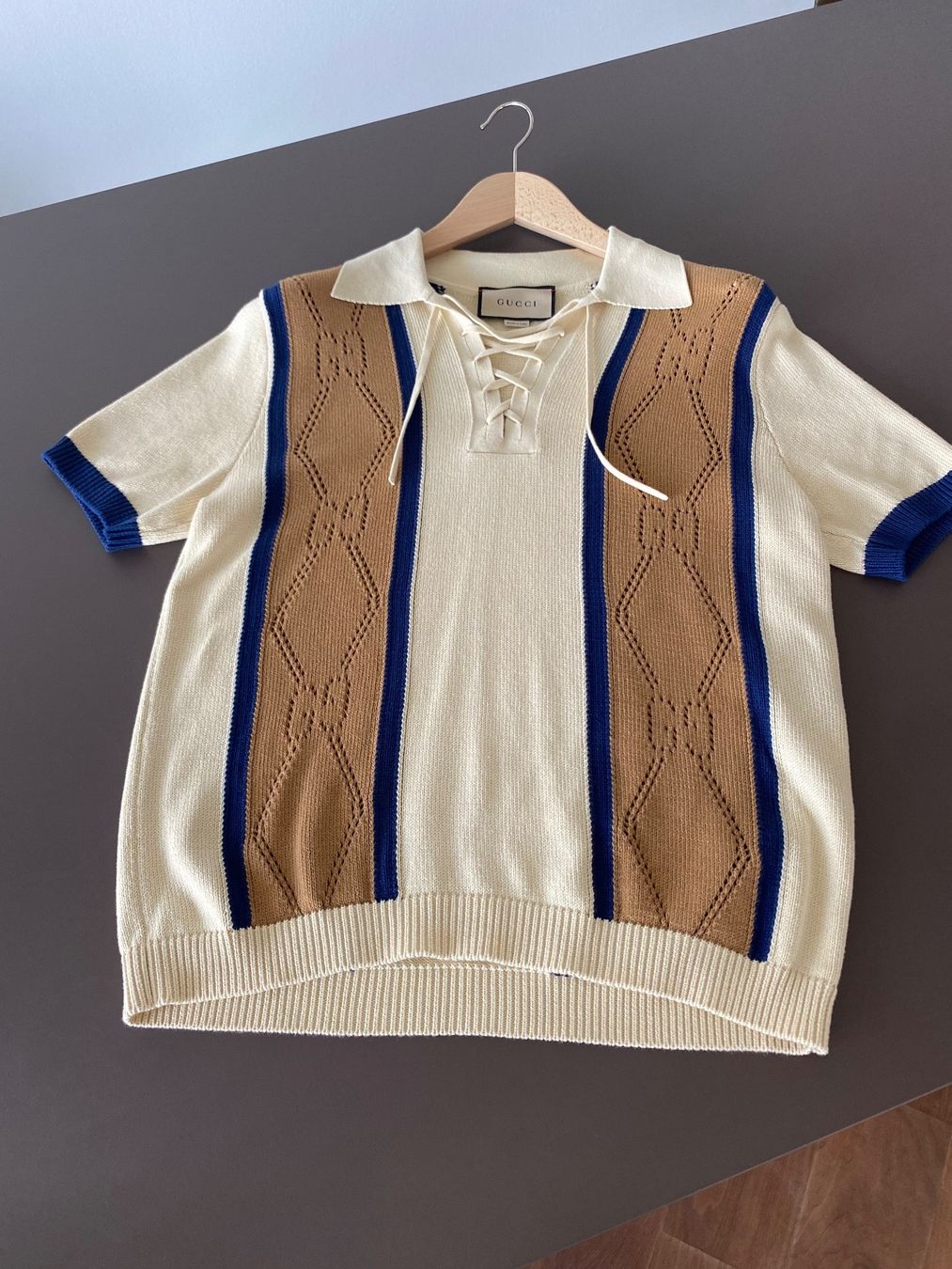 Gucci Polo-Shirts: Gucci Knitted Polo Shirt – Gebraucht aus Zürich von pas_9czf