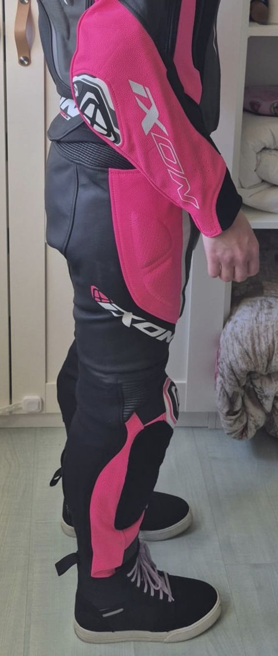 Ixon Pantaloni: Pantaloni da moto Ixon Vortex 3 – Nuovo (secondo la descrizione) da Ascona venduto da nic_59fd 2