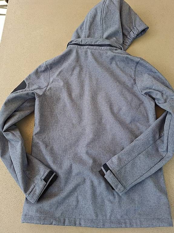 Vestes & Manteaux: Softshell Jacke Gr 164 – D'occasion à Langenthal par Swissrunner 1