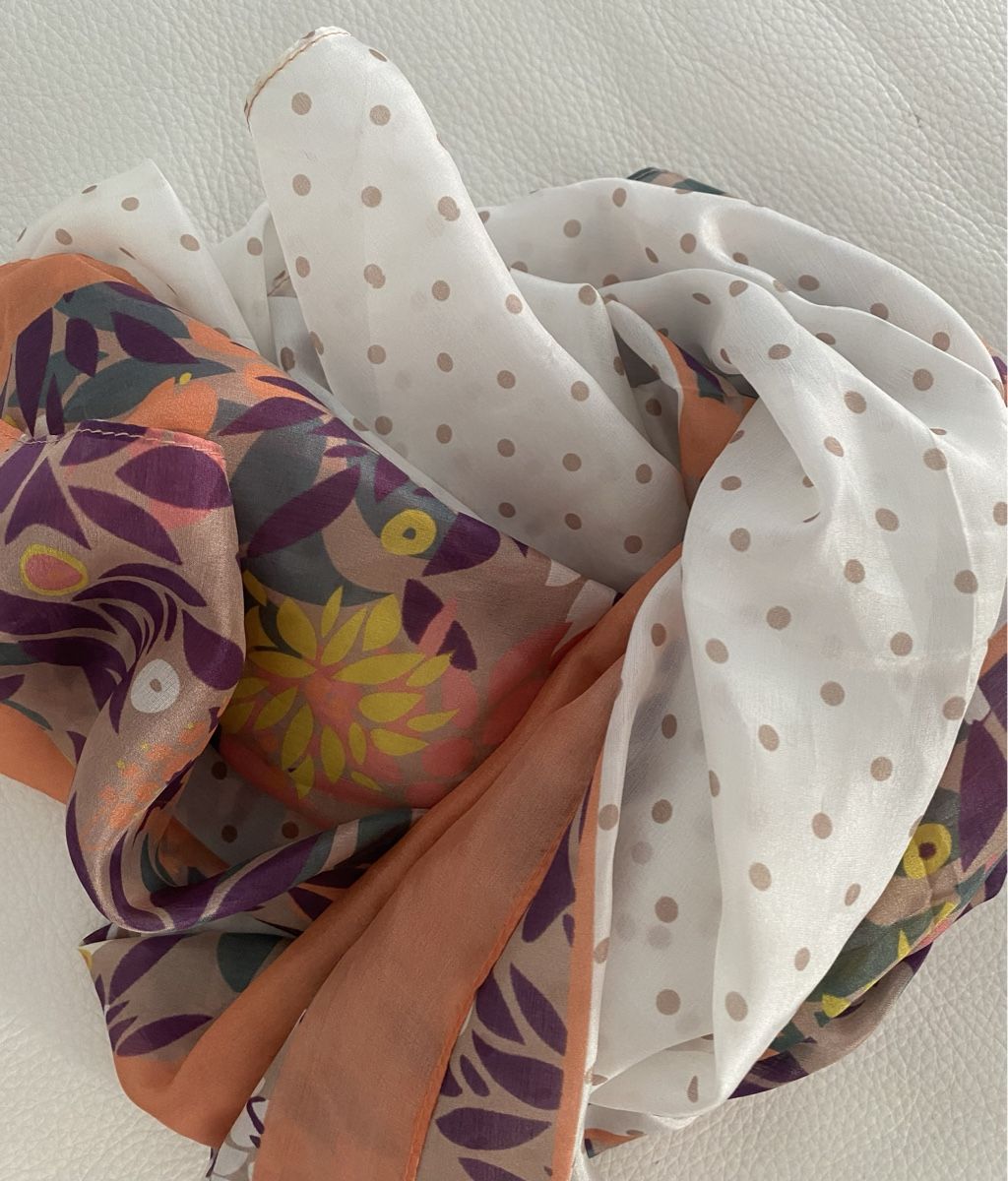 Foulard & Sciarpe: Seiden Schal 🌸 – Usato da Opfikon venduto da Luis144 5