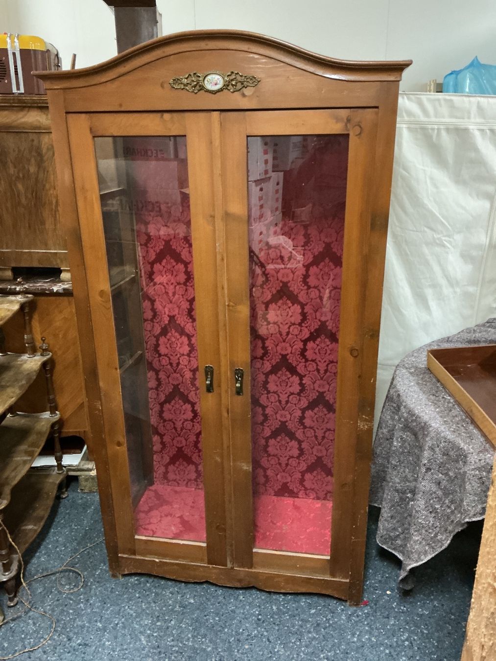 Vitrinen: Antike Vitrine – Gebraucht aus Bern von vielerart 6