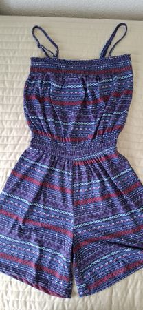 Sommerlicher Jumpsuit, Grösse XS, ideal für warme Tage! neu