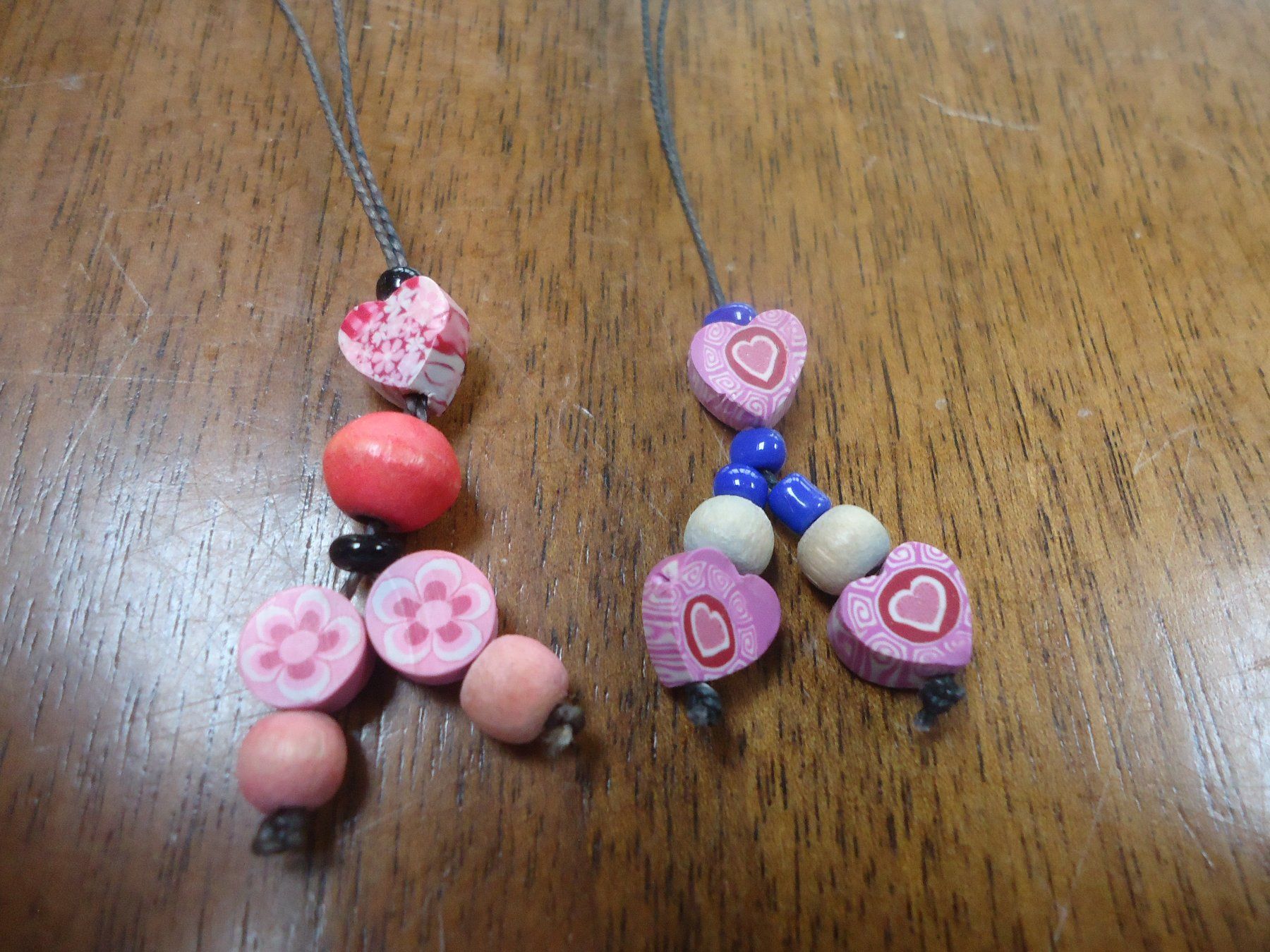 Borse da donna: Bijoux de sac, porte-clés, ... - 2 pièces – Usato da Vessy venduto da mafabe 1