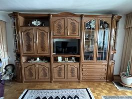 Prachtvolle Wohnwand/Schrankwand( Holz Top Zustand )