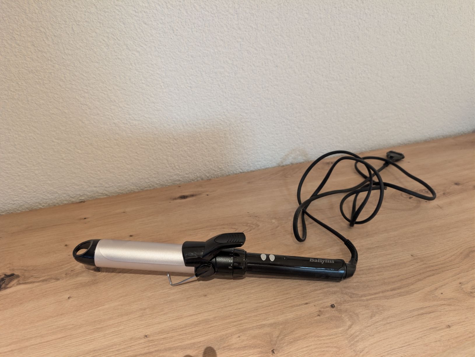 BaByliss Piastre & Arricciacapelli: Babyliss Lockenstab 32mm – Nuovo (secondo la descrizione) da Appenzell venduto da Sandra_Saendi