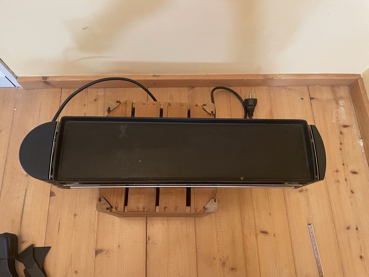 Stöckli Elettrodomestici da cucina: Raclette grill Stöckli mit 4 Pfännchen – Usato da Mollis venduto da cava10 2