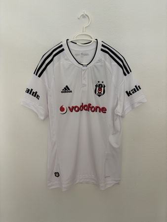 Beşiktaş 2015/16 Heimtrikot (L)