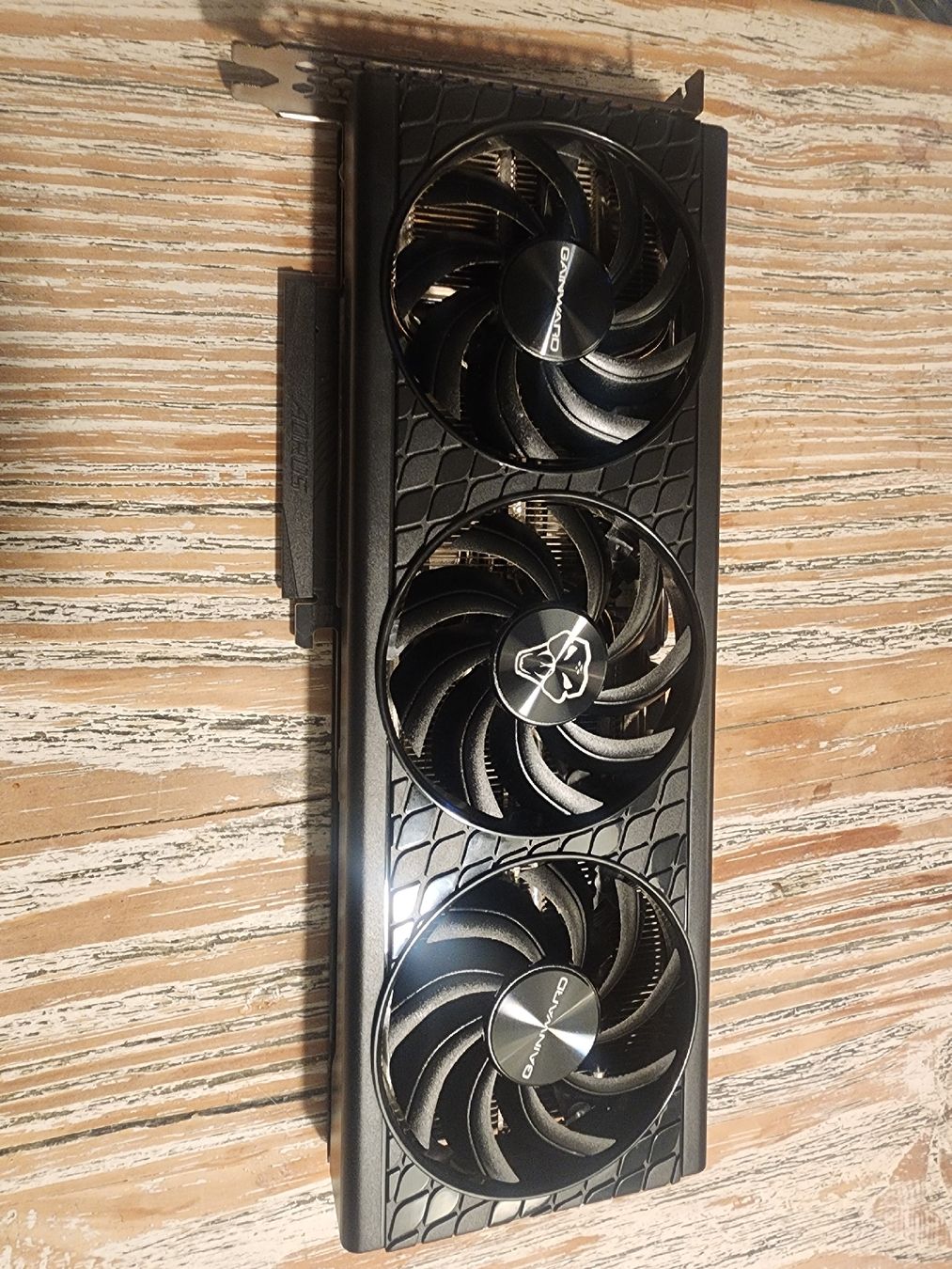 Gainward Cartes graphiques: RTX 5070 Python III  – D'occasion à Fruthwilen par and_vf5d 1