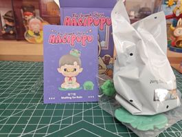 Pop Mart Hacipupu "Waiting for Rain" Figure