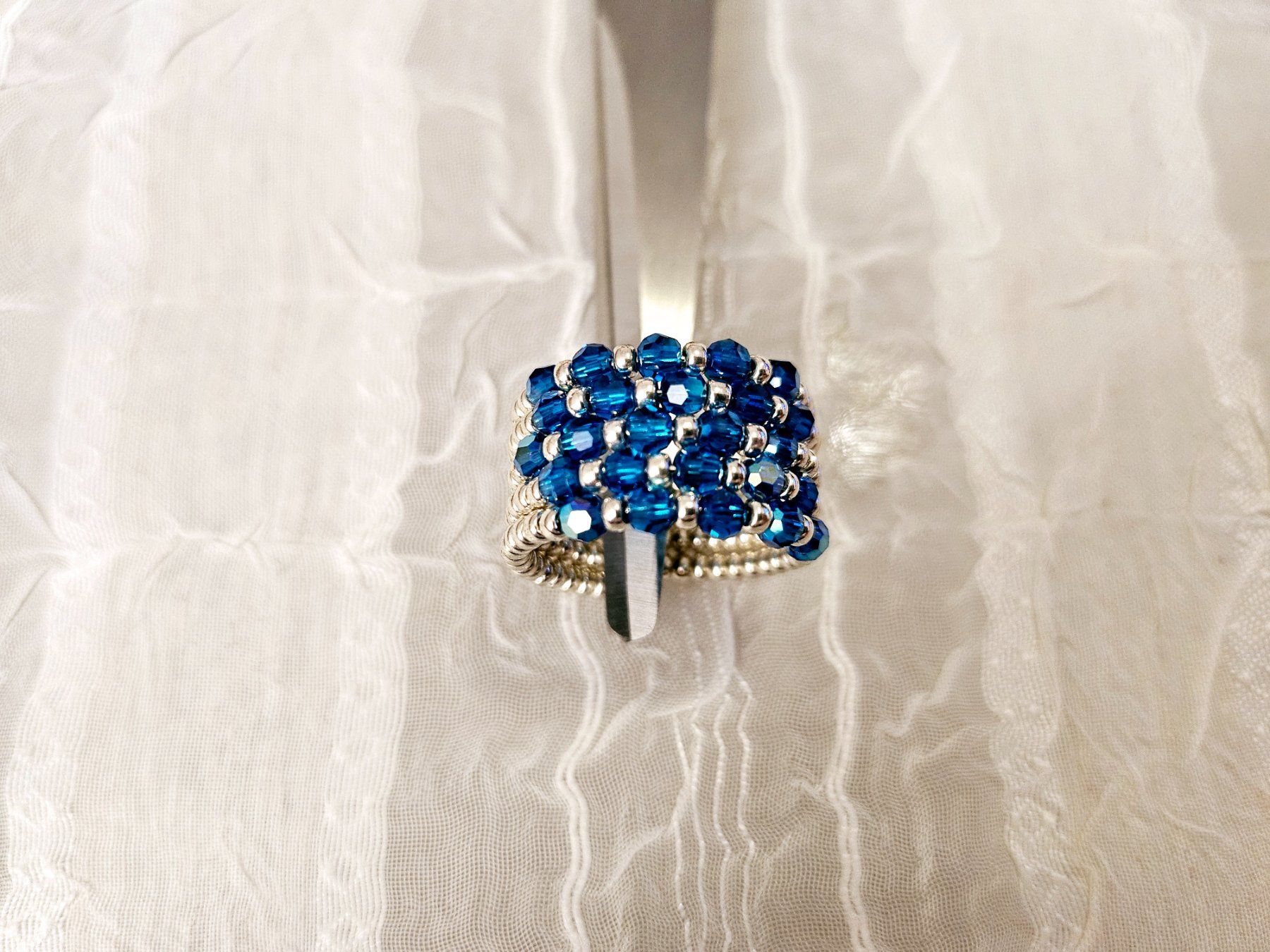 Anelli: Handgemachte Perlen Ring  aus swarovski perlen gr 52/53 – Nuovo e nell'imballaggio originale da Dietikon venduto da Eleda 1