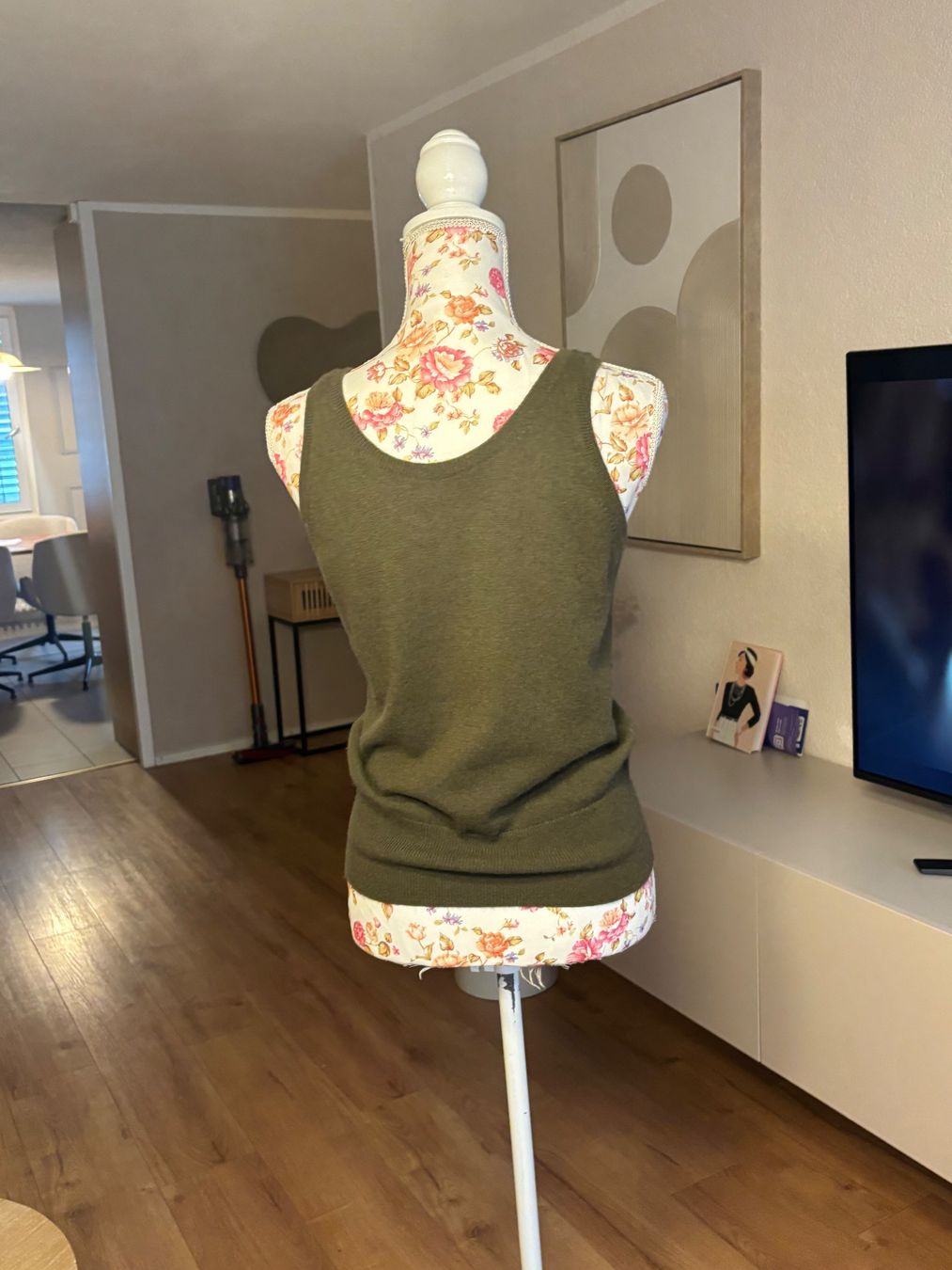 Odeeh Tops: Odeeh Top 100% Cashmere – Gebraucht aus St. Margrethen SG von dijanaO 4