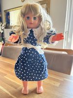 Puppe mit frisierbaren Haaren