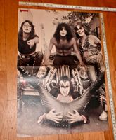 VINTAGE Bravo Poster KISS in front vor auto