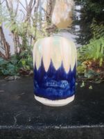 Hüpsche Vase handgemacht