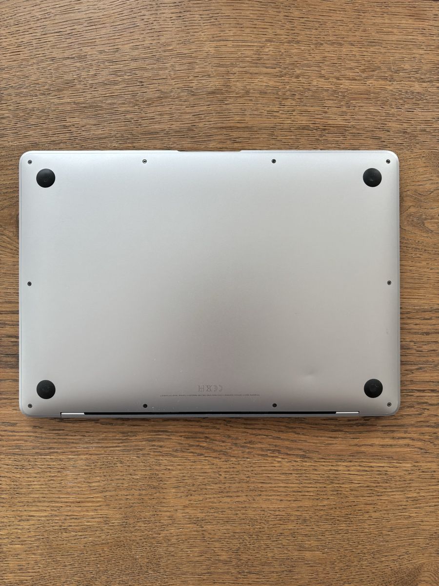 Apple Notebook: Apple MacBook Air Notebook silber gebrauchter Zustand – Usato da Aathal-Seegräben venduto da Gamed 5