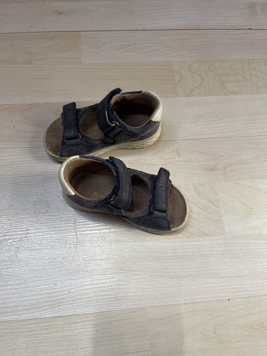 Scarpe per ragazzi: Schuhe superfit – Usato da Riehen venduto da chr_h8fh 1
