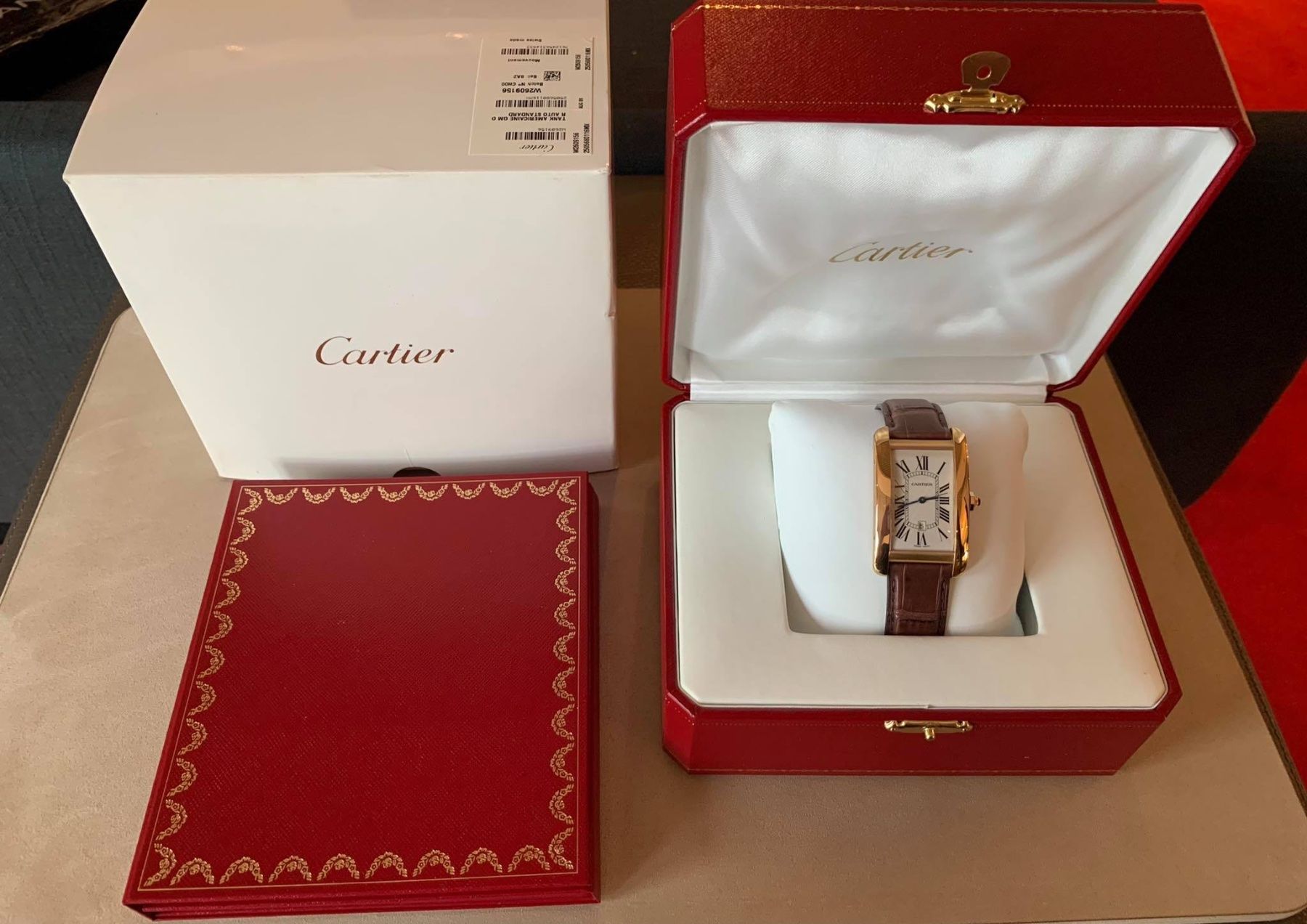 Cartier Uhren: CARTIER TANK AMERICAN  XL – Neu und originalverpackt aus Triesen von hor_6kx9 3