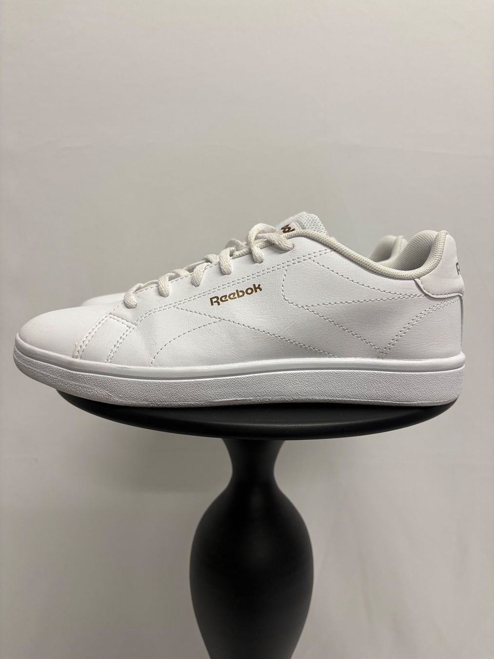 Reebok Scarpe da donna: Reebok Royal Complete Clean Sneaker, Weiss – Nuovo (secondo la descrizione) da Regensdorf venduto da secondchancefashion